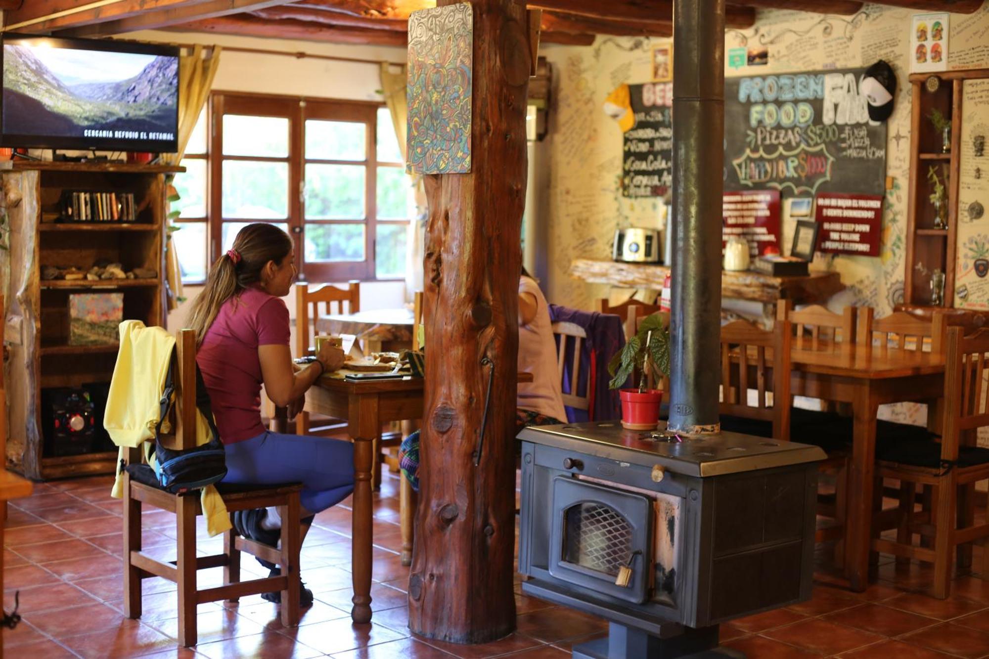 Hostel El Mirador Эль-Больсон Экстерьер фото